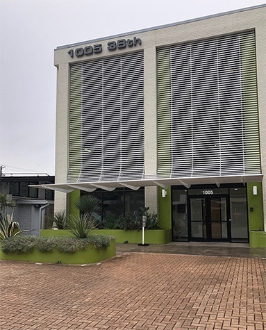 Outside view of Austin Texas dental office building